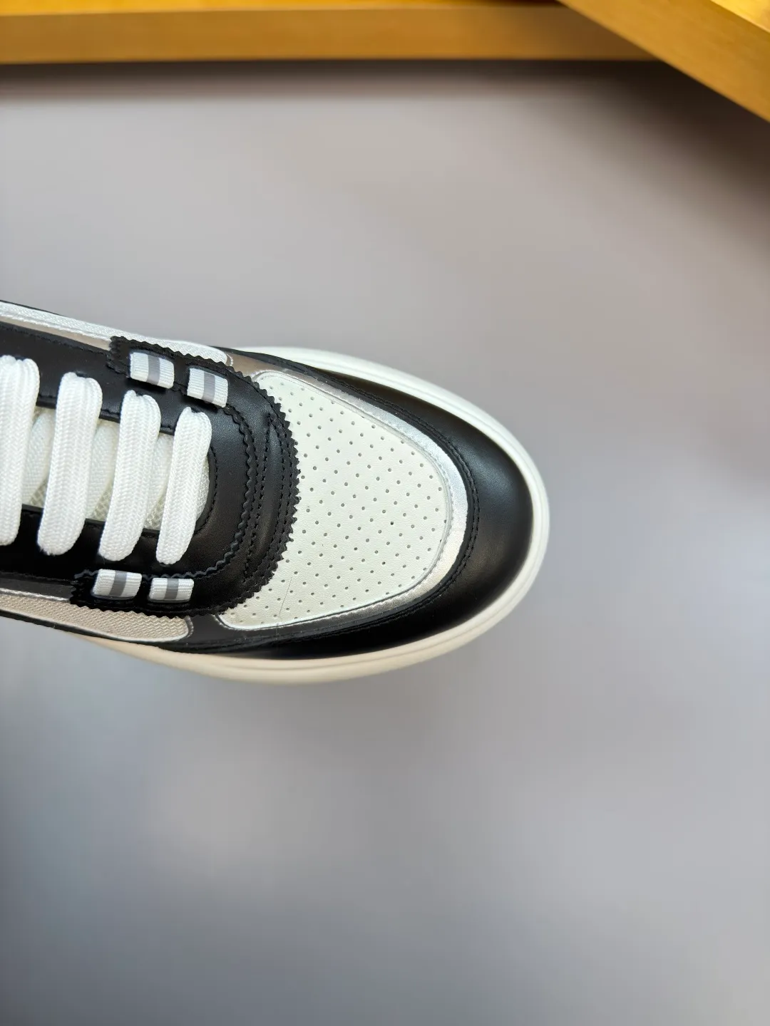 [Dior] Dior P780 men's shoes 💰 - High-end quality original order·Casual sports shoes - Upper: 🔝Nappa calfskin, perforated calfskin, brand high mercerized canvas, tongue. Heel. Silk screen high frequency brand logo - Inner: water-dyed cowhide, foot pad; brand canvas - Outsole: ultra-light TPU. Rubber foam; two-color molded outsole -Ultra-high quality control·Fine workmanship: outstanding (high-end·nobility·grade) -Size: 39-44 (38, 45, can be customized)·DR0181